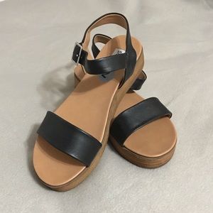 Steve Madden Aida Platform Sandals